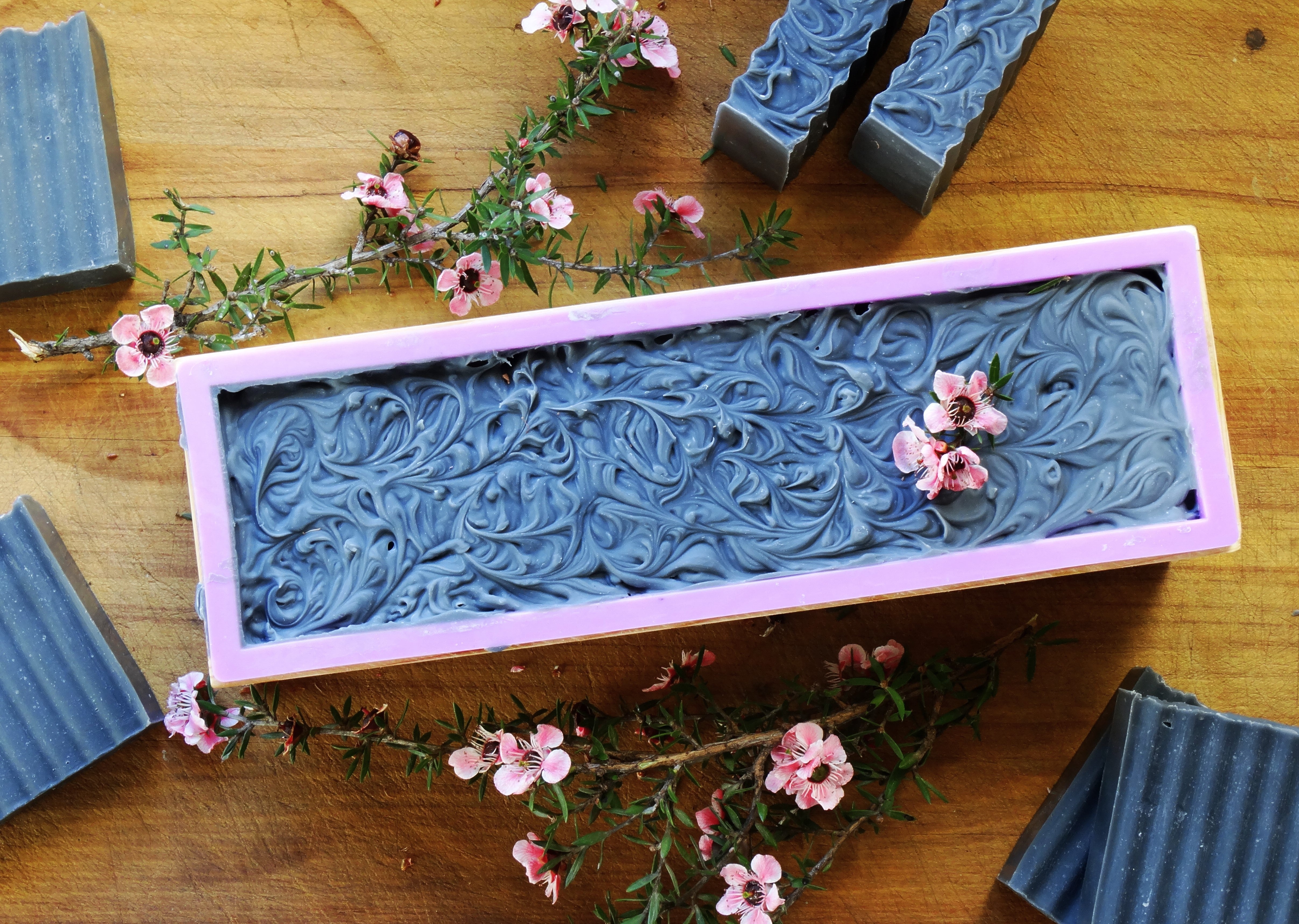 Tallow Soap- Charcoal and Tea Tree